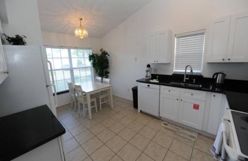 Clear Creek Villa | Holiday Hideout By Paradise Resort Vacations