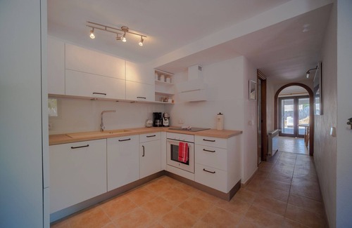Urbanizacion Mont Ferrutx House | Holiday Home 'Sa Vinya' with Sea View, Private Terrace and Wi-Fi