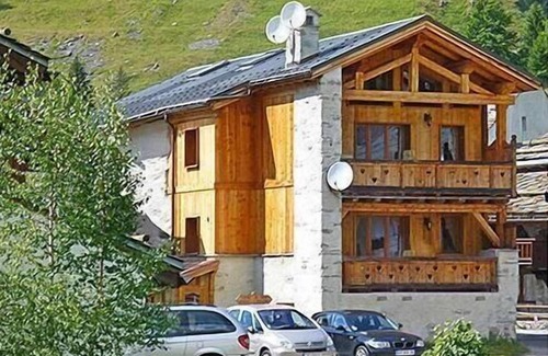 Champagny-en-Vanoise House | Holiday house Champagny en Vanoise for 1 - 22 persons with 9 bedrooms - Holiday home