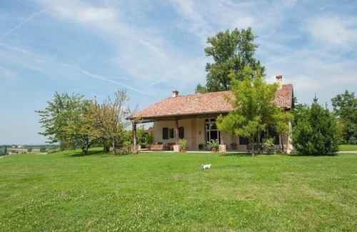 Sariano House | Holiday house Celleri for 1 - 8 persons with 4 bedrooms - Holiday home