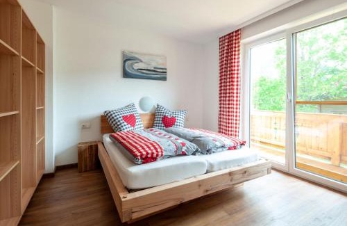 Hopfgarten im Brixental House | Holiday Home Brixen Valley Ski Bus Access