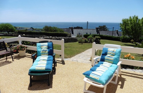 Plouhinec House | Holiday Home in Plouhinec with Sea Views