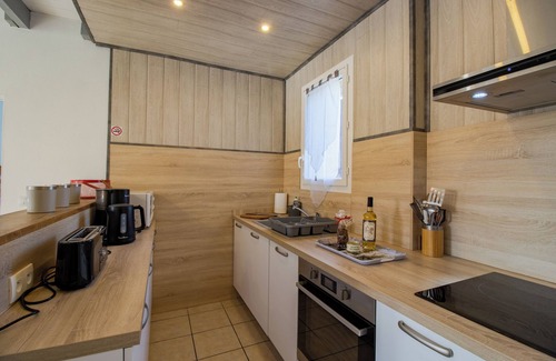 Saint-Andre-dAllas House | Holiday Home 'Gîte La Salamandre' with Private Outdoor Area