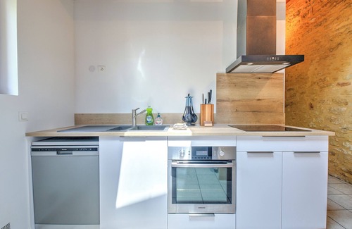 Saint-Andre-dAllas House | Holiday Home 'Les Collines D'Allas' with Private Terrace and Wi-Fi