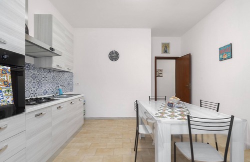 Isola delle Femmine House | Holiday Home "La Coccinella" close to the Sea with Balcony & Wi-Fi