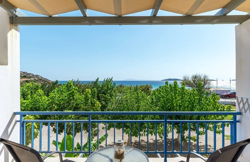 Kipri House | Holiday Home '4 Kypri Seaview Perasma Studio' with Sea View, Wi-Fi and Air Conditioning