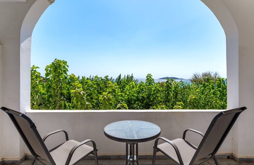 Kipri House | Holiday Home '5 Kypri Seaview Perasma Studio' with Sea View, Wi-Fi and Air Conditioning