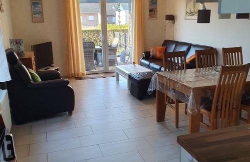 Hohenkirchen House | Holiday home "Aaron "Close to the beach