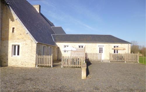 Deux-Jumeaux House | Holiday Home Acqueville - Les Pavillons O-795