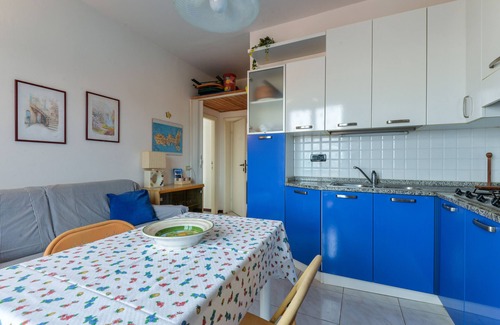 Marciana Marina House | Holiday Home 'Appartamento Belvedere' with Sea View, Private Terrace and Wi-Fi