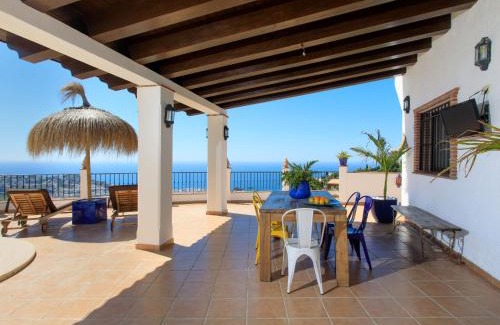 Almunecar House | Holiday Home Ariadna by Interhome