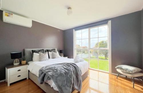 Dromana House | Holiday Home at Tennent St Dromana
