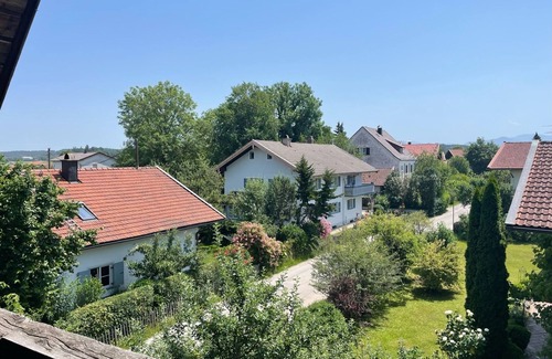 Chieming House | Holiday Home at the Chiemsee - 10 minutes walk to the lake