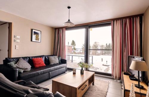 Buetgenbach House | Holiday Home Au bord du Lac 1 by Interhome