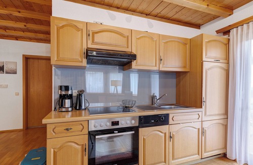 Donaueschingen House | Holiday Home 'Auszeit' with Mountain View, Private Terrace and Wi-Fi