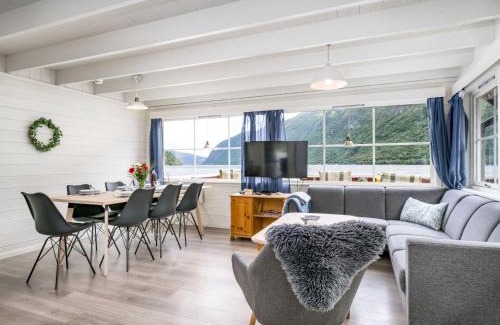 Vik House | Holiday Home Balder by Interhome