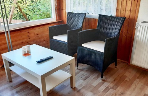 Onderdijk House | Holiday home Balu with own walkway directly on the water IJsselmeer .