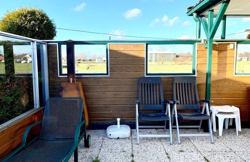 Onderdijk House | Holiday home Balu with own walkway directly on the water IJsselmeer .
