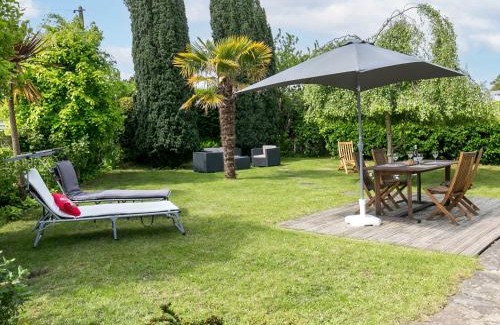 Locquirec House | Holiday Home Bleue by Interhome