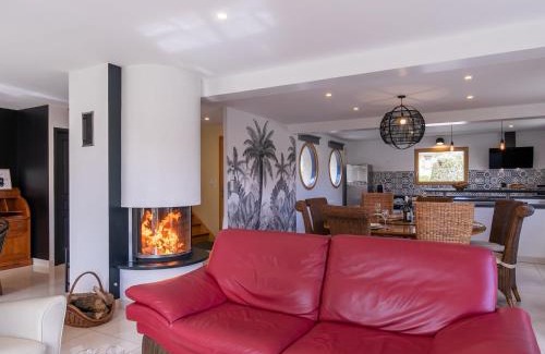 Plouneour-Brignogan-Plages House | Holiday Home Brign' Beach by Interhome