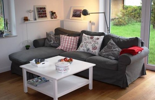 Sudbrookmerland House | Holiday home Bullerbü - Holiday home, shower and bath, 3 bedrooms