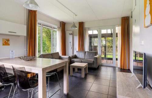 Eernewoude House | Holiday Home Bungalowpark It Wiid by Interhome