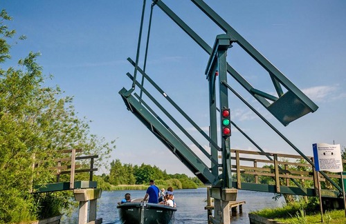 Eernewoude House | Holiday Home Bungalowpark It Wiid