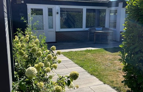 Stavenisse House | Holiday home "Buurtweg 13" with wallbox