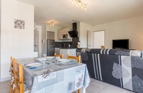 Soustons House | Holiday Home Côté du Lac by Interhome