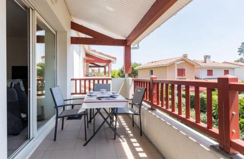 Soustons House | Holiday Home Côté du Lac by Interhome