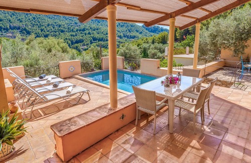 Escorca House | Holiday Home “Ca N’Aina” close to the Beach with Mountain View, Air Conditioning & Pool
