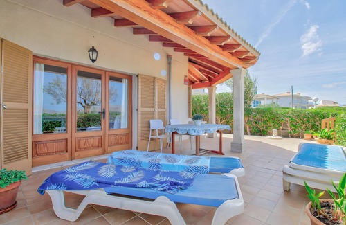 es Bacares House | Holiday Home 'Can Figó' with Sea View, Wi-Fi and Air Conditioning