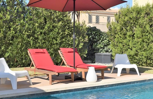Puig de Ros House | Holiday Home 'Carpe Diem' with Private Pool, Wi-Fi and Air Conditioning