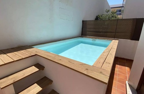 Es Pelats House | Holiday Home 'Cas Bunyoler' with Private Pool, Private Terrace and Wi-Fi