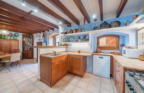 Son Antem House | Holiday Home 'Cas Padrí' with Private Terrace, Balcony and Wi-Fi