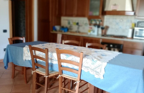 Tolentino House | Holiday Home "Casa degli Ulivi" with Private Pool and Wi-Fi