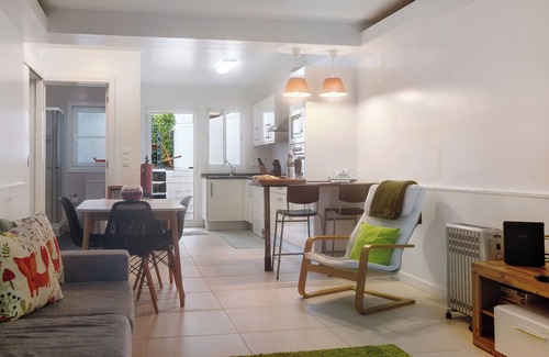 Furnas House | Holiday Home "Casa do Poema" with Mountain View, Private Terrace & Wi-Fi