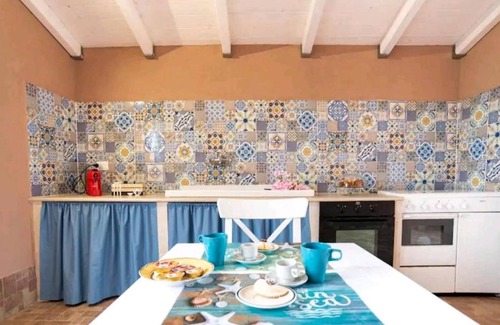 Santa Maria del Focallo House | Holiday Home 'Casa Gioia' with Sea View, Garden, Terrace & Wi-Fi