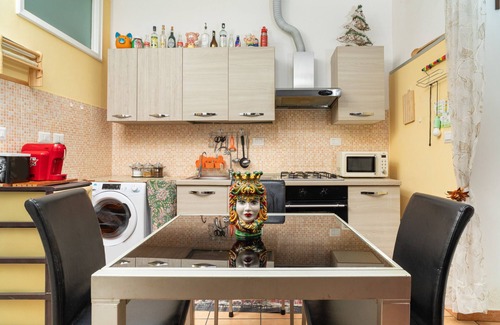 Gaggi House | Holiday Home "Casa Ilary" with Wi-Fi & A/C