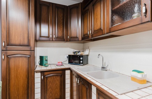 Castelvetrano House | Holiday Home 'Casa Vacanza Nonna Rosina' with Wi-Fi and Air Conditioning