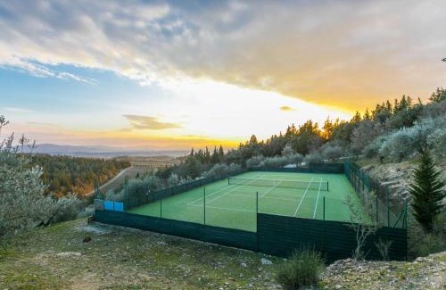 Castellina in Chianti House | Holiday Home Casa Patrizia by Interhome