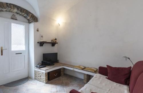 Castellaro House | Holiday Home Casa Pinela Maria Sole by Interhome