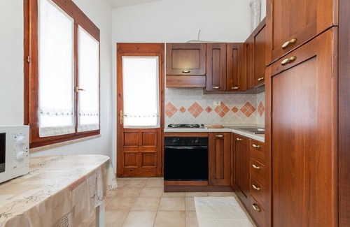 Costa Rei House | Holiday Home "Casa Vacanze delle More" with Shared Garden & Terrace