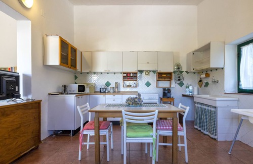 Sorso House | Holiday Home 'Casettasorso' with Terrace, Garden & Wi-Fi