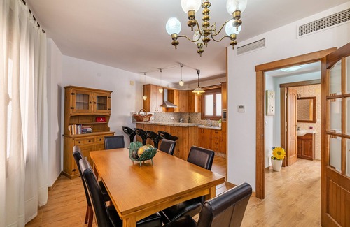 Albunuelas House | Holiday Home "Casilla de Adela" with Mountain View, Terrace & Wi-Fi