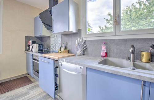 Badefols-d'Ans House | Holiday Home 'Charmante Maison, Echappée Belle' with Private Pool, Terrace and Wi-Fi