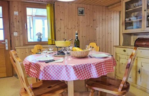 Brienz House | Holiday Home Chalet Esther by Interhome