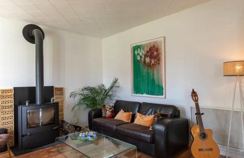 Nevez House | Holiday Home Chez Eric by Interhome