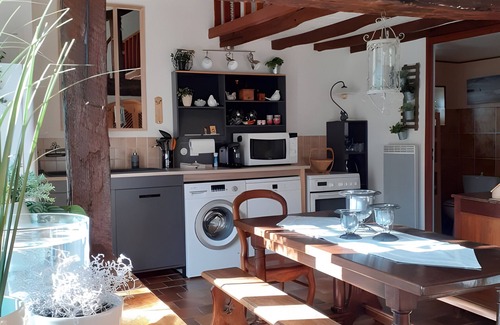 Gy-en-Sologne House | Holiday Home 'Cocooning Au Cœur De La' with Wi-Fi and Air Conditioning