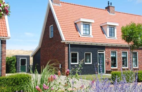Colijnsplaat House | Holiday Home Colijnsplaat near Beaches